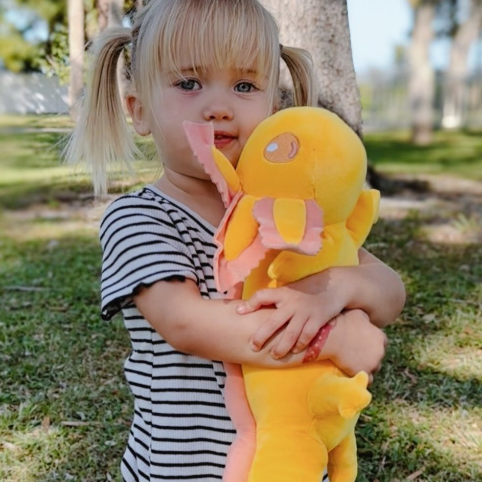 Yellow Weighted Realistic Axolotl Plush - 2lbs (0.9kg)