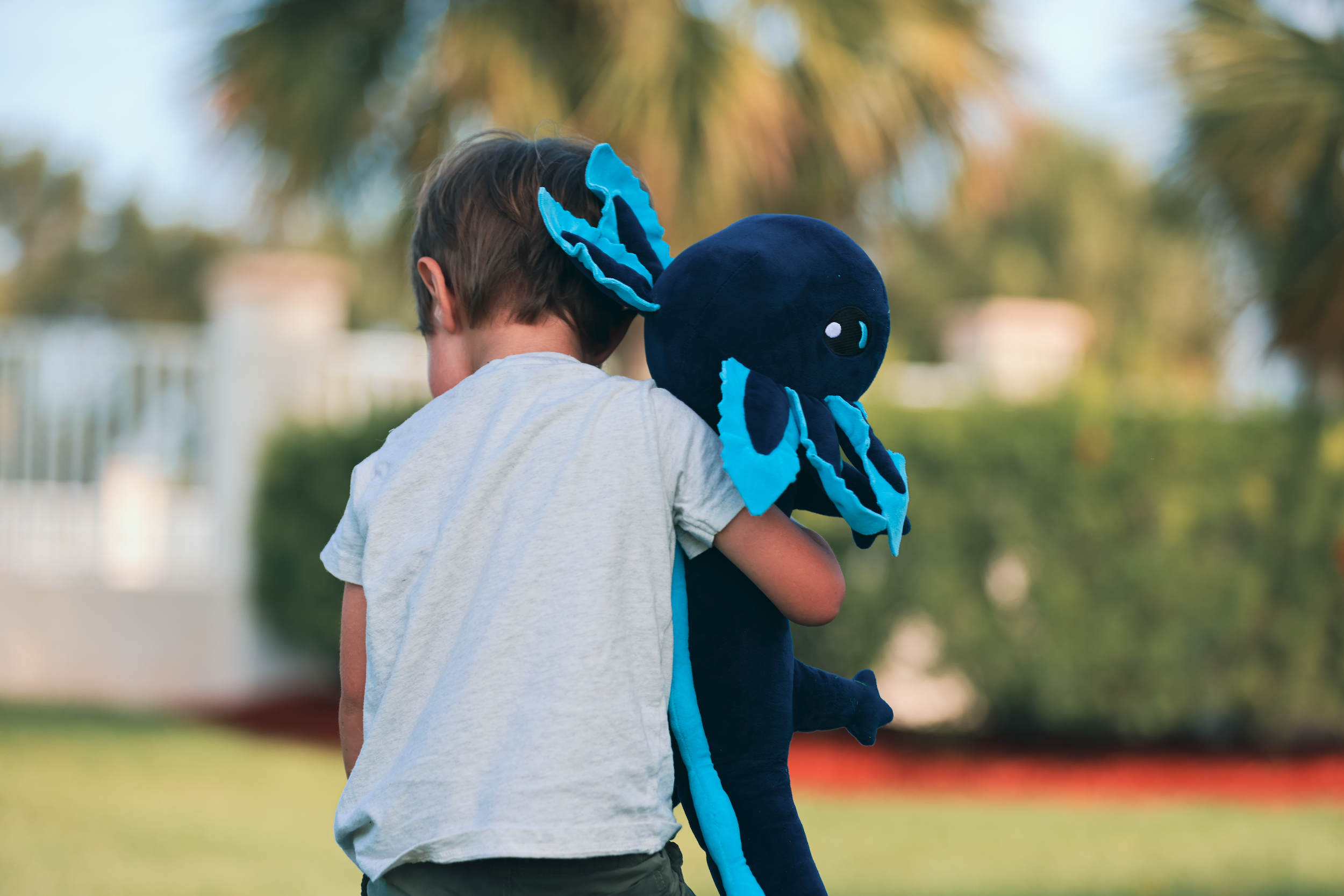 [PRE-ORDER] 4lb Weighted Realistic Axolotl Plush - Blue (1.8kg)