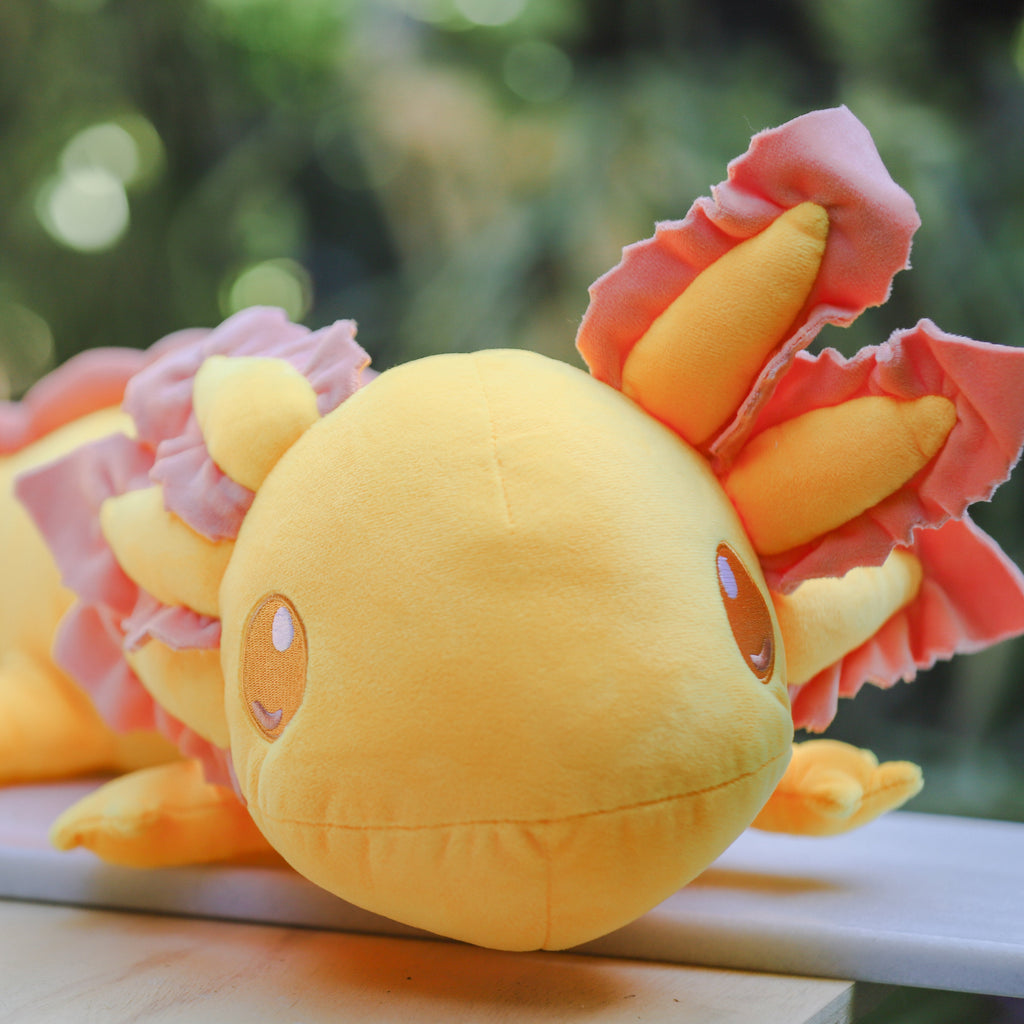 Yellow Weighted Realistic Axolotl Plush - 4lbs (1.8kg)